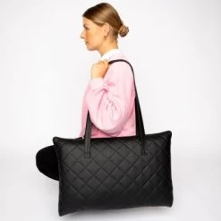 Freudentier Faltbare Hundematte Für Unterwegs S-M -Zoofachgeschäft efddf738689c0506cdda5ea723630541d5d4ad8e 1445215 de DE 88a2b27d760da648b7a5995f69e3cd880b3013ed